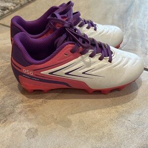 Soccer cleats size 11